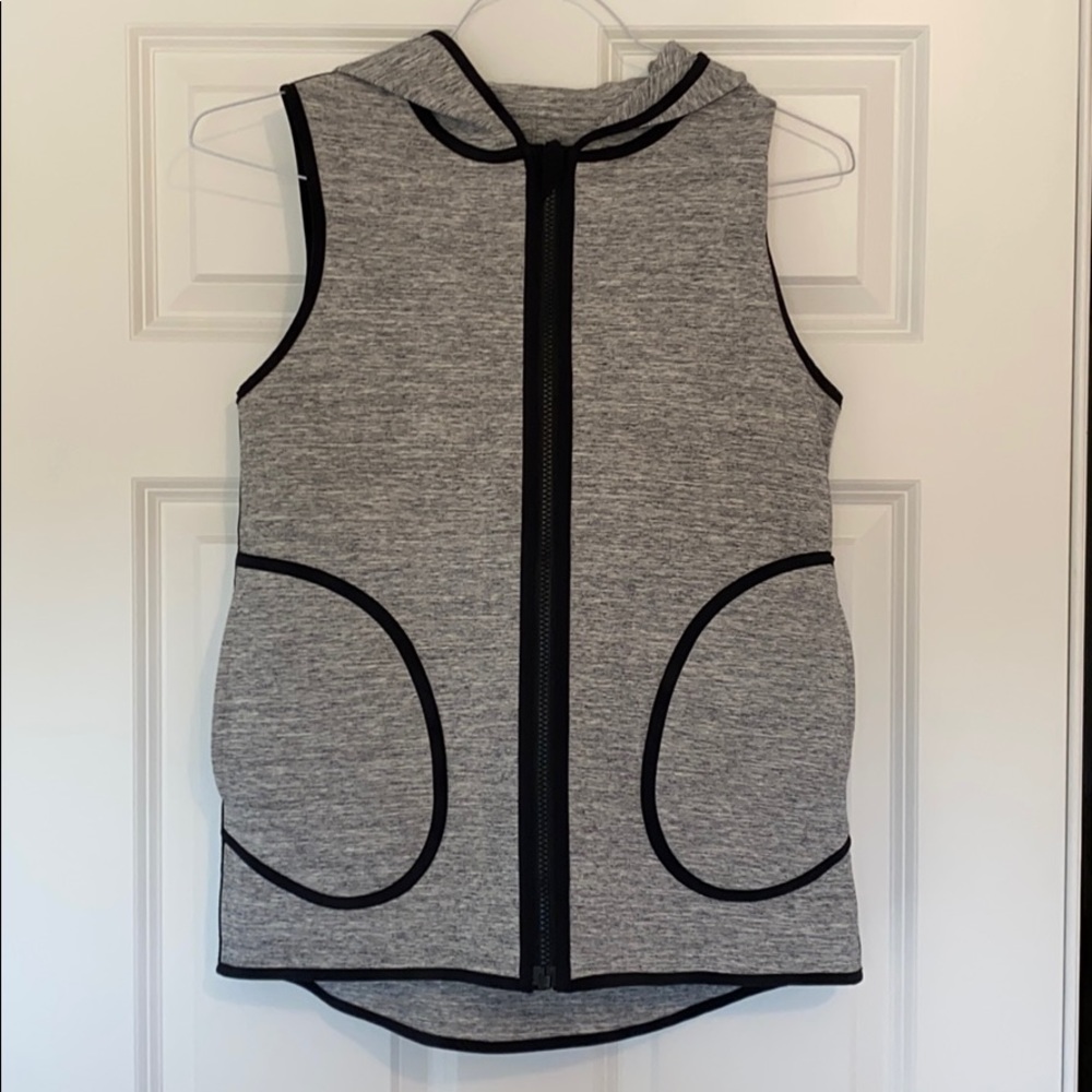 Lululemon reversible vest
